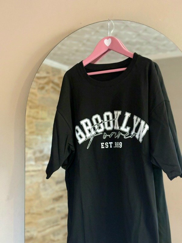 Producto - Remera Oversize Brooklyn