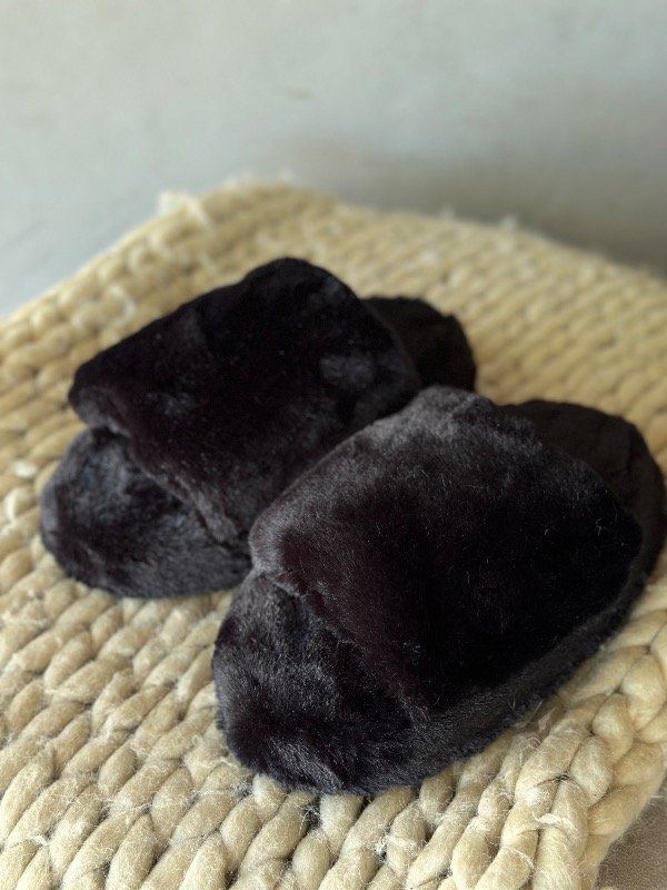 Producto - PANTUFLAS BUNNY NEGRAS