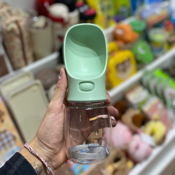 Producto - Bebedero De Viaje Para Mascota