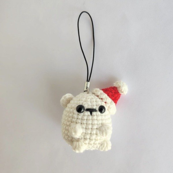 Producto - Mini osito blanco navideño tejido adorno navidad celular