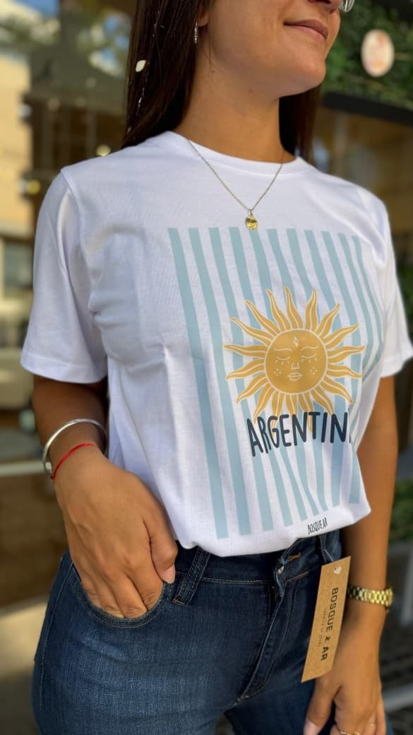 Producto - 1537 REMERA BOXI ESTAMPA SOL