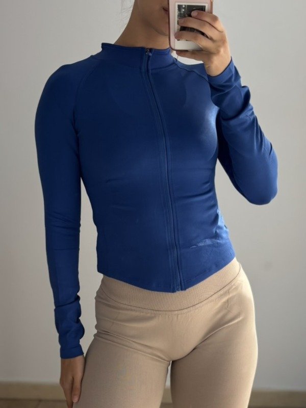 Producto - Campera seamless onyx