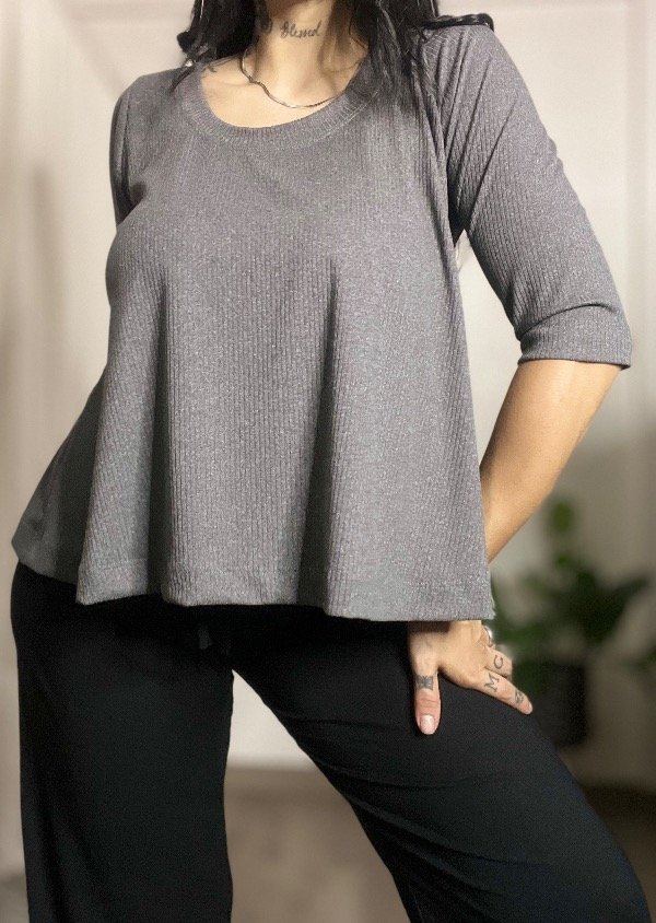 Producto - REMERA LIRIO
