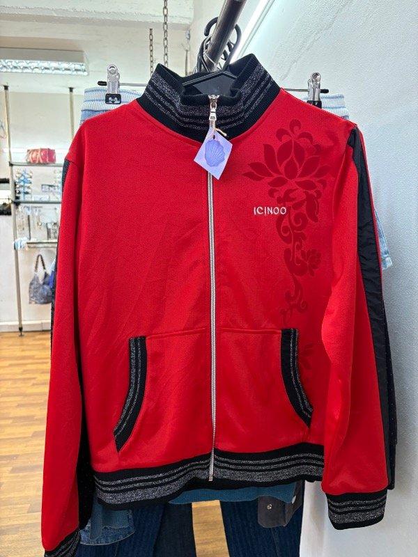 Producto - Red Hoodie