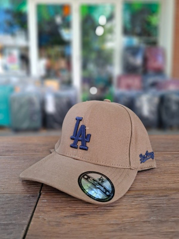 Producto - Gorra LA Marrón art 2008