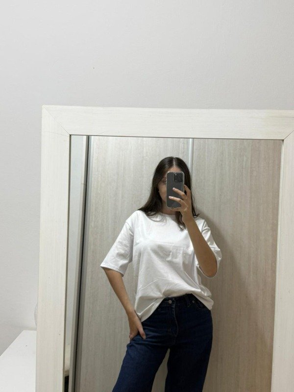 Producto - Remera Básica Boxy Blanca