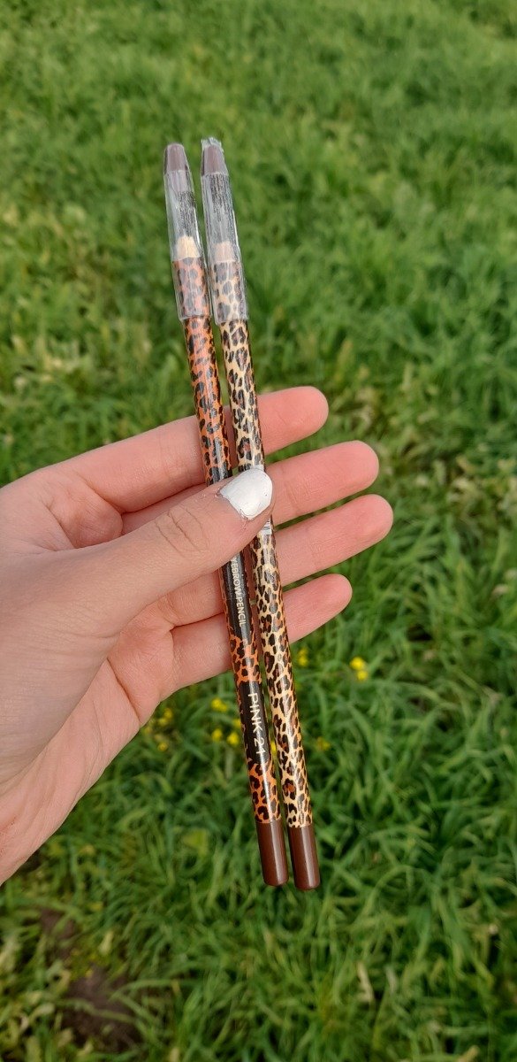 Producto - Lápiz delineador Pink 21