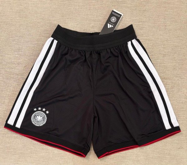 Producto - Short titular Alemania 26/27
