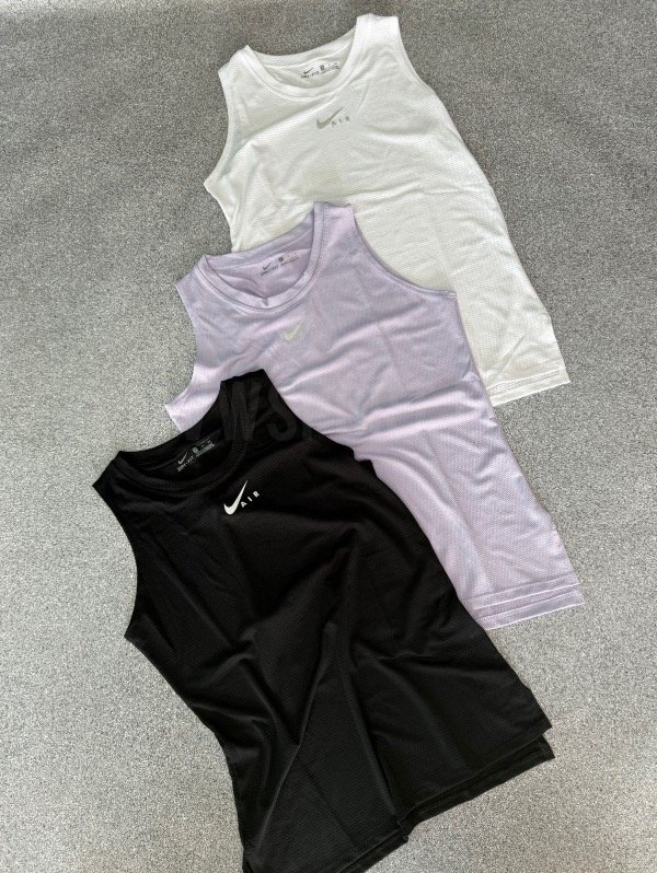 Producto - MUSCULOSA DRYFIT NK