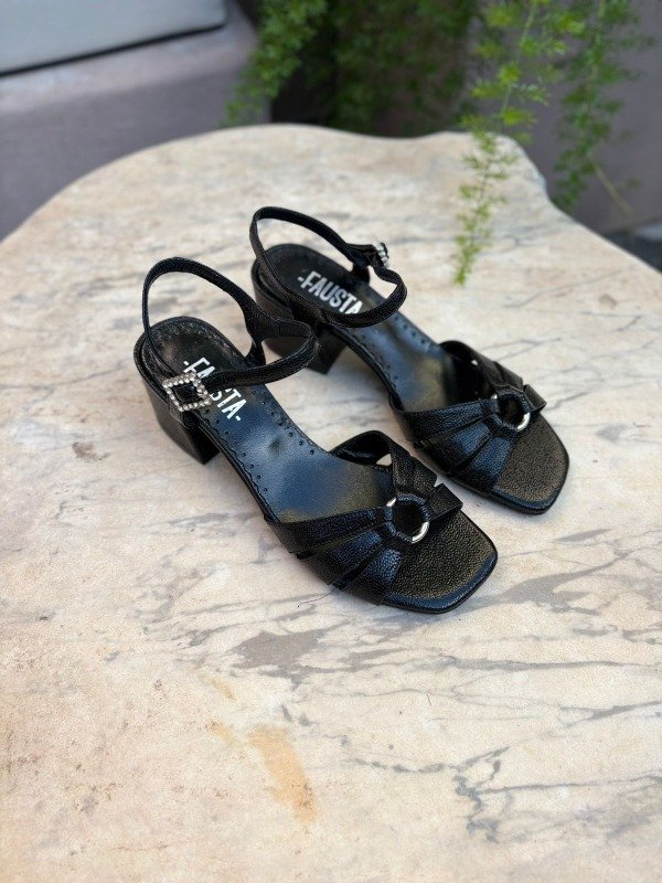 Producto - Sandalias Petra Montana Negro