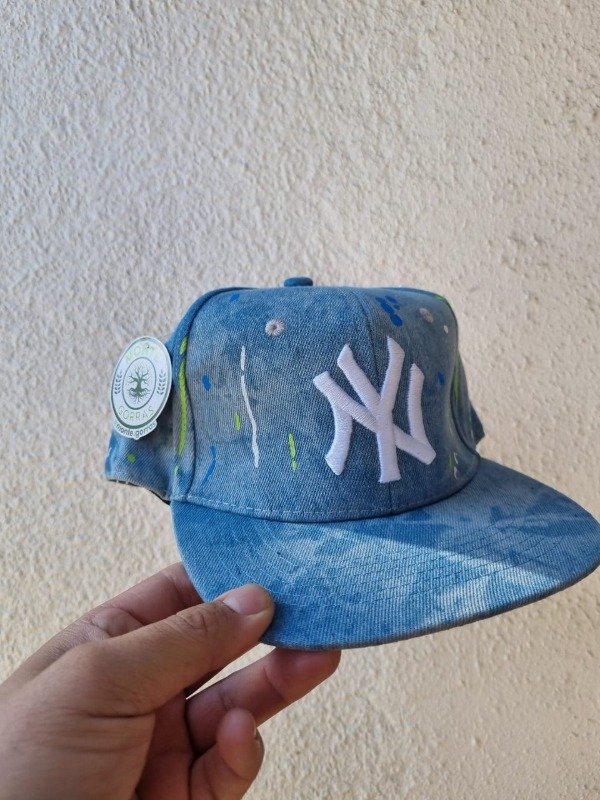 Producto - Gorra PLANA NY REGULABLE JEAN CLARO