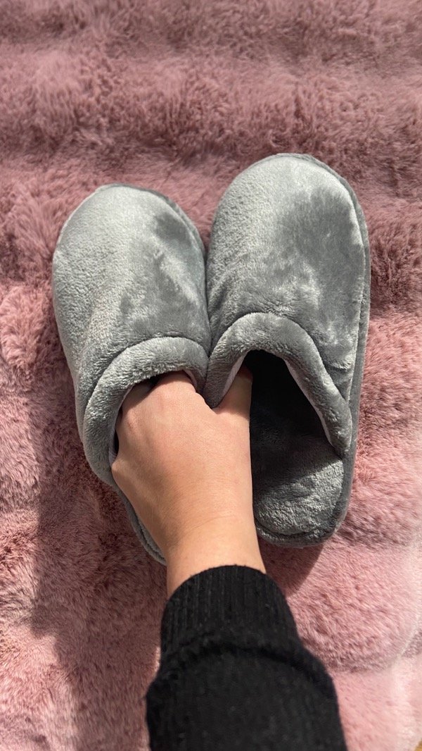Producto - PANTUFLAS GRISES -TALLES 39/40