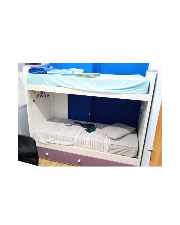 Producto - Cama cucheta de madera laqueada con baranda, escalera y cajones / Premiun