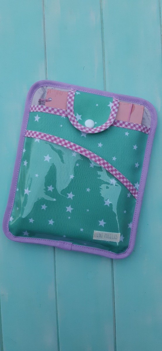 Producto - Agenda verde con estrellas y lila