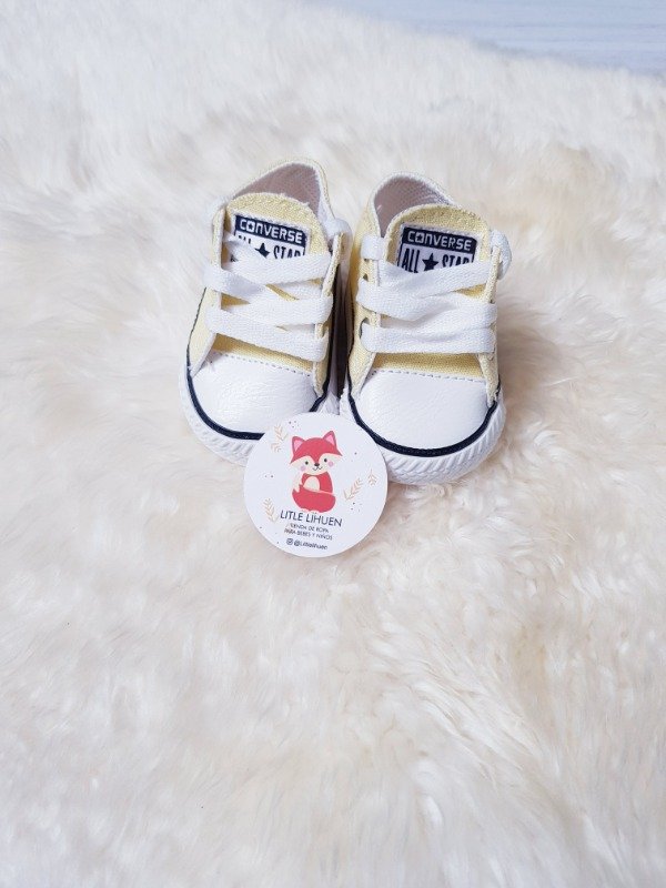 Producto - ZAPATILLAS NO CAMINANTES AMARILLAS