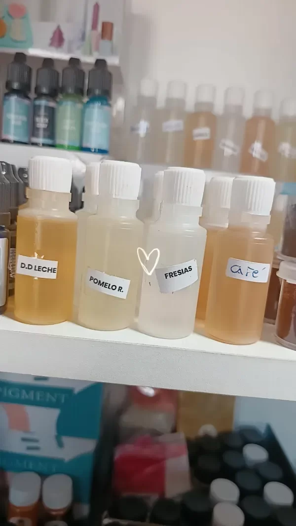 Producto - Esencias puras jabón/vela/difusor/hornito/sahumerio 20ml