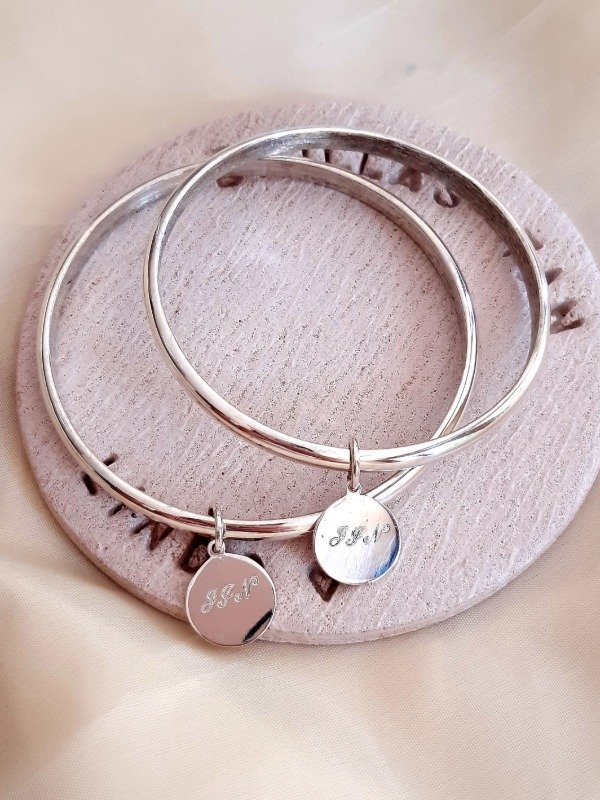 Producto - PULSERA ESCLAVA CON DIJE