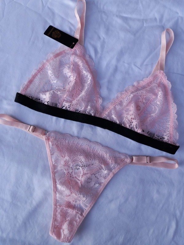 Conjunto triangulo rosa claro t.95