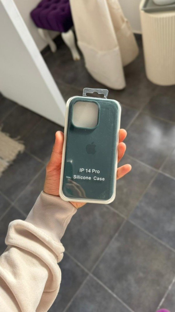 Producto - Silicone Case Verde Petroleo (Iphone 14 pro)
