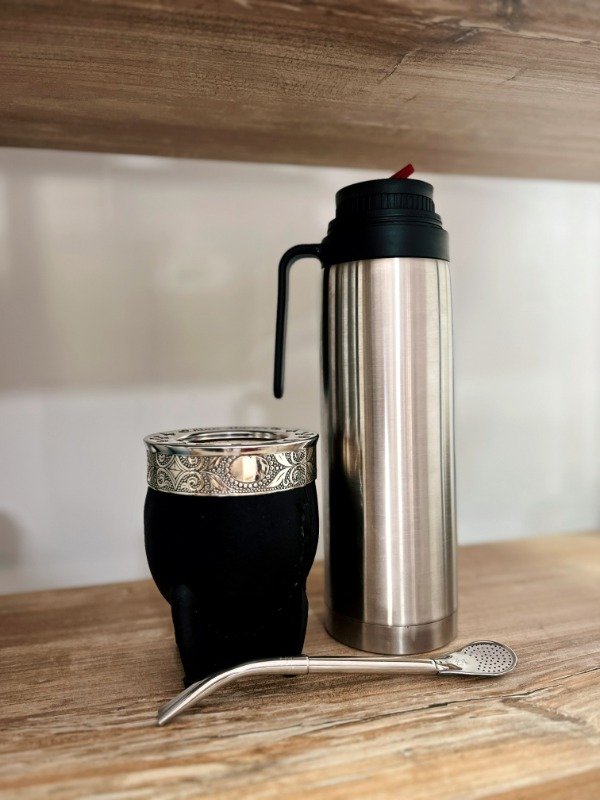 Producto - TERMO, IMPERIAL GRABADO Y BOMBILLA