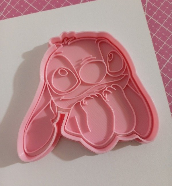 Producto - Stich manos en la boca