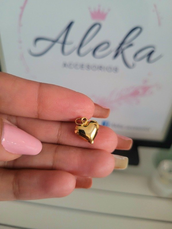 Producto - Dije corazón bombe chico de acero dorado