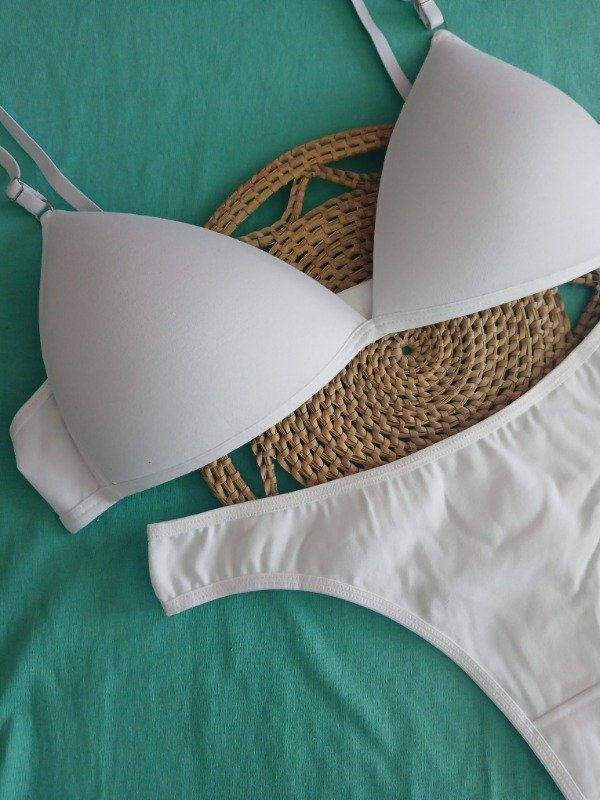 Producto - Triangulito soft algodón liso blanco T.90