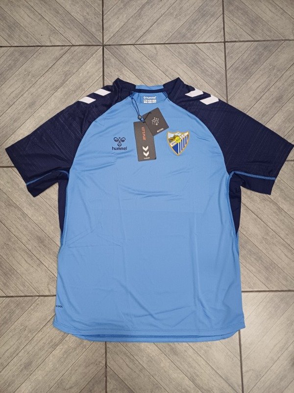 Producto - Camiseta entrenamiento Málaga - Hummel