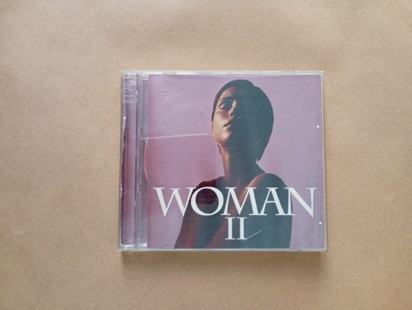 Producto - Woman II - Spears Aguilera Braxton Lauper Ross - Universal 2001 - Cd Doble