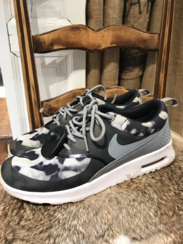 Producto - Zapatillas NIKE AIR MAX THEA negras y gris tipo batik- Talle 37- PRECIO: 90x