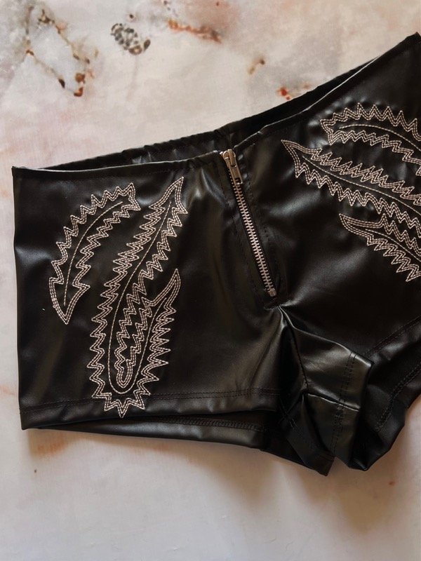 Producto - Short bordado
