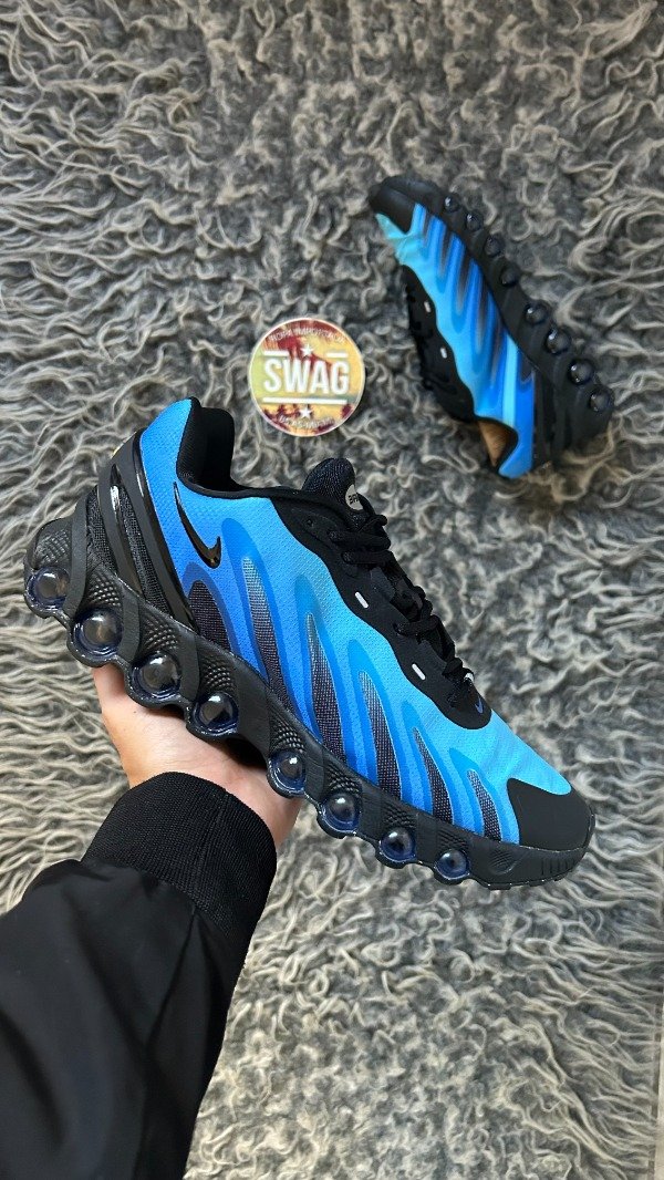 Producto - AIR MAX DN8 HYPER ROYAL