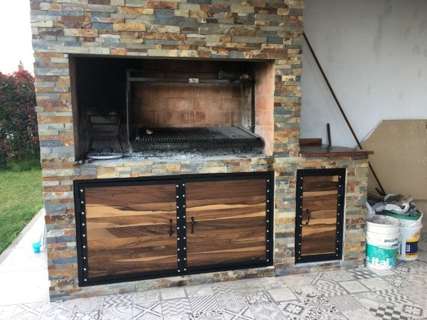 Producto - Puertas Bajo Parrilla / Mesada