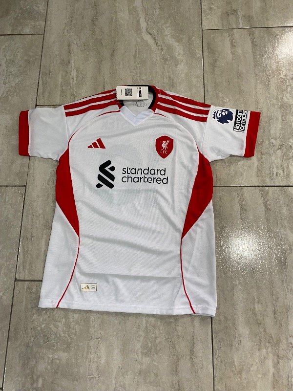 Producto - Liverpool blanca