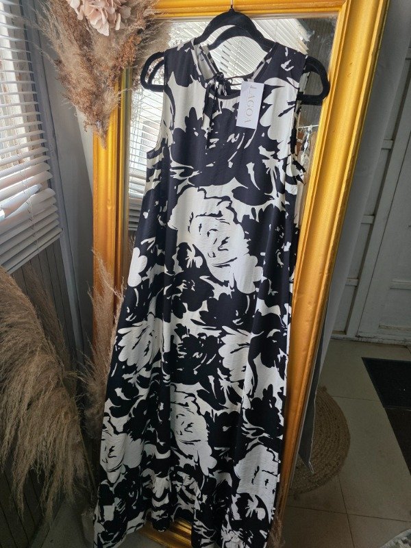 Producto - V19 vestido negro