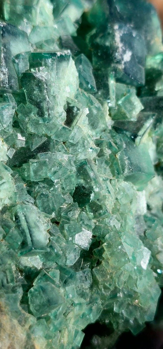 Producto - Súper Drusa Premium de Fluorita Verde - 3