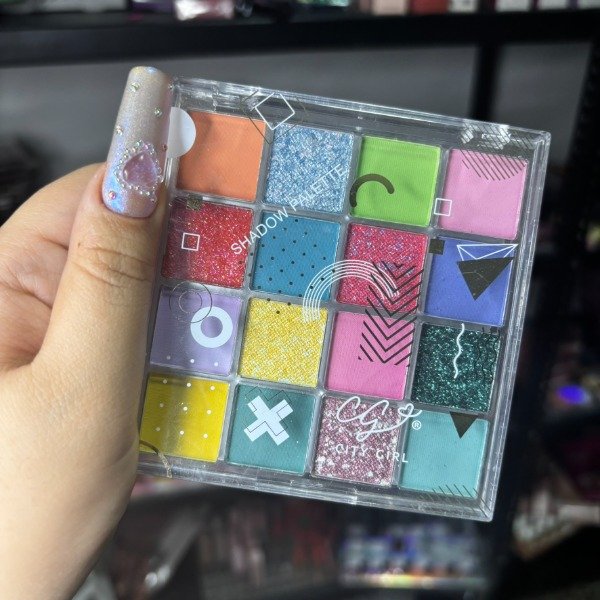 Producto - Paleta de sombras Arcoiris City Girl