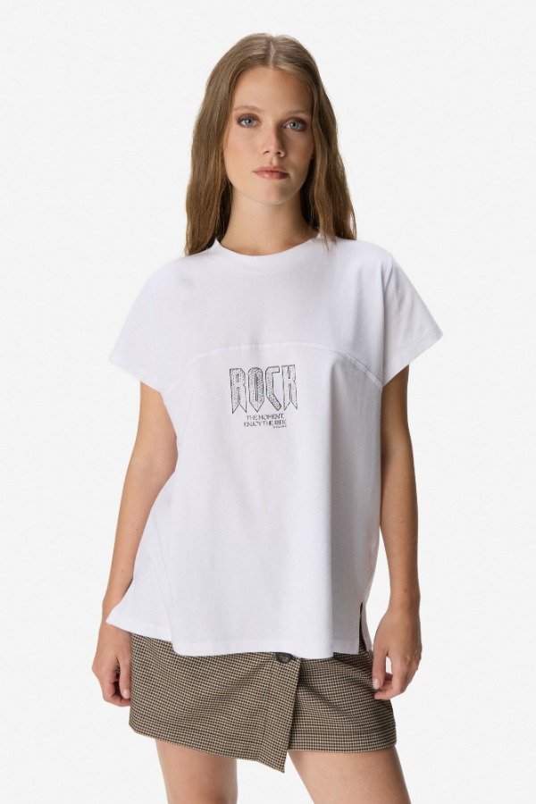 Producto - REMERA M/C ESTAMPA Y STRASS ROCK