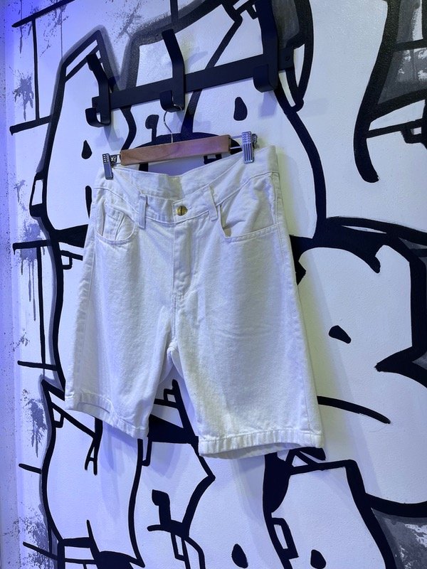 Producto - BERMUDA JEANS LISA