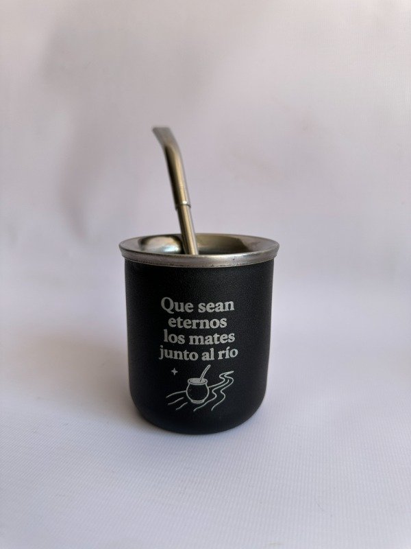 Producto - Mate de acero - Frase río