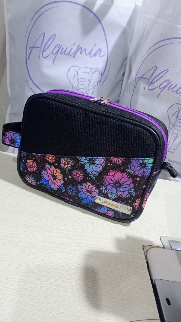 Producto - Neceser combinado Flores