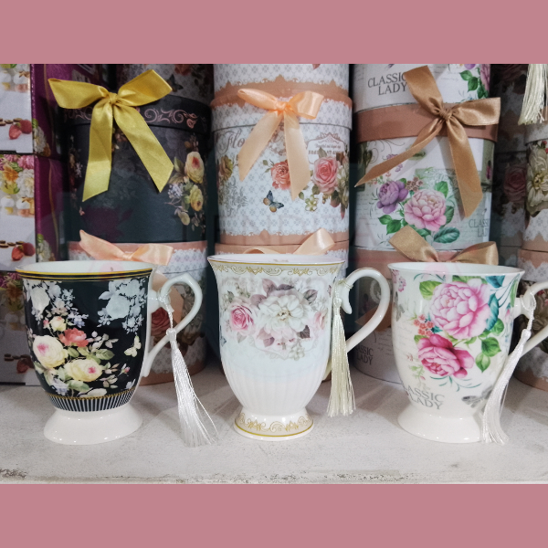 Producto - TAZA DE PORCELANA VINTAGE BEIGE 300 ML CON CAJITA REGALO - 2