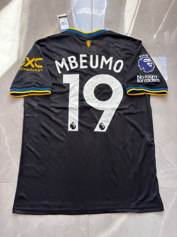 Producto - Manchester United 3ra 25/26 19 MBEUMO Premier League