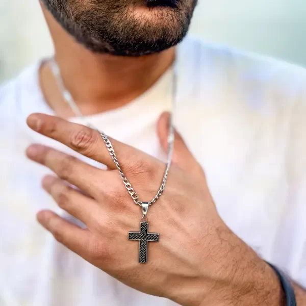 Producto - Collar Acero Leandro