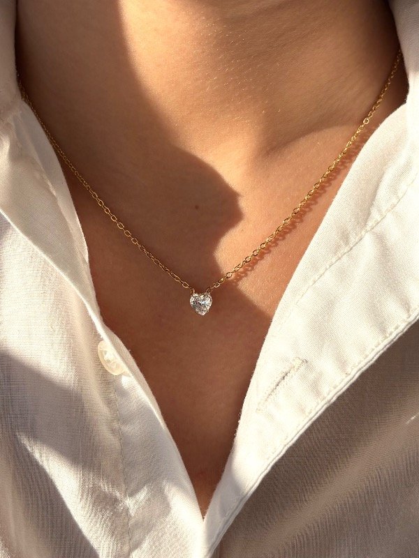 Producto - Collar dorado cuore cubic