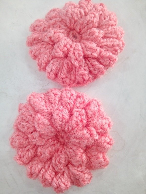 Producto - Flores  puff- Set x 2 unidades.Rosa