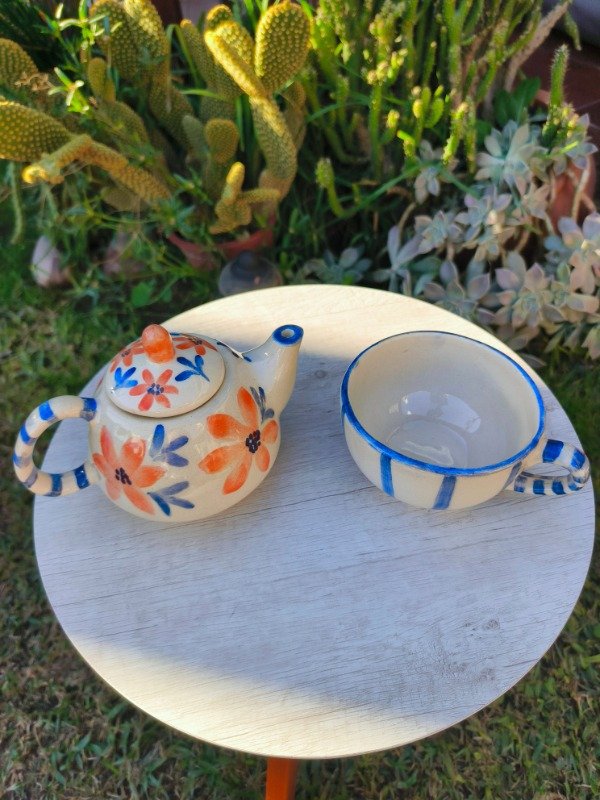 Producto - TETERA DE CERAMICA PARA UNO