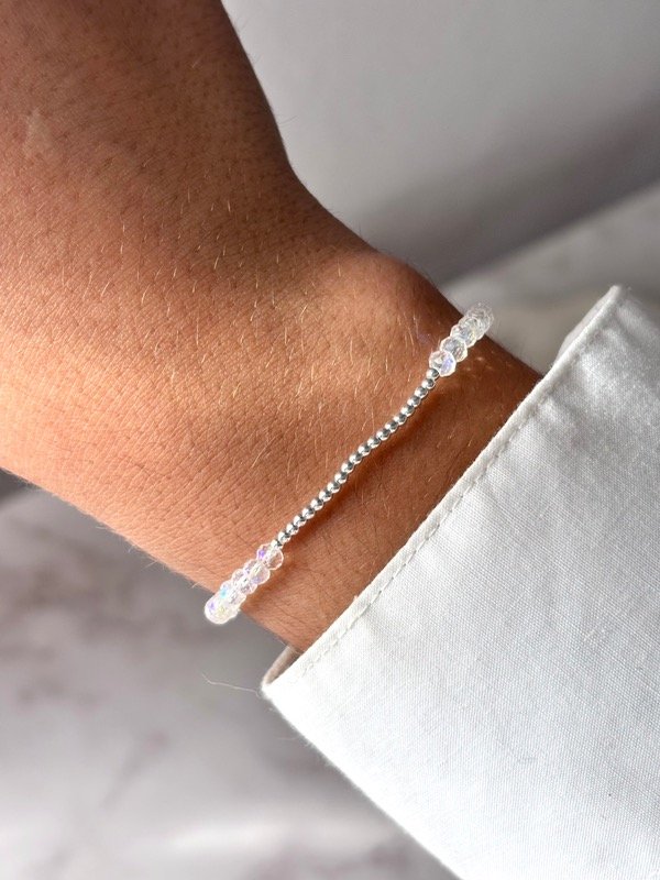 Producto - Pulsera cristal de roca tornasol y bolitas