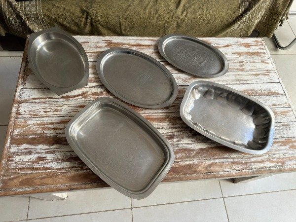 Producto - LOTE BANDEJAS Y LEGUMBRERAS ACERO INOXIDABLE. PRECIO POR TODAS #11667