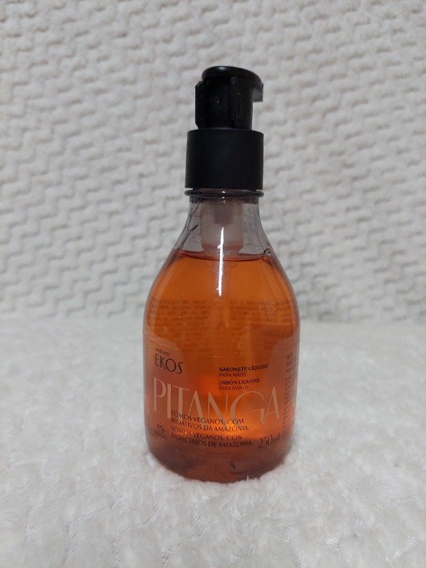 Producto - Jabón líquido para manos Ekos Pitanga